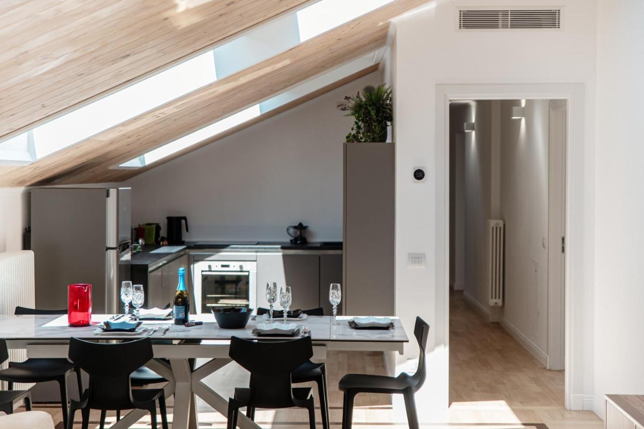 Appartamento Attic 64 - The House Of Travelers Côme Esterno foto